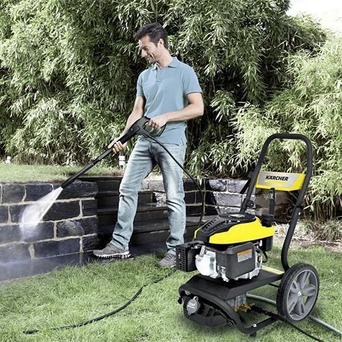 idropulitrice-a-scoppio-karcher-g-7-180-1-107-390-0-utilizzo-.jpeg